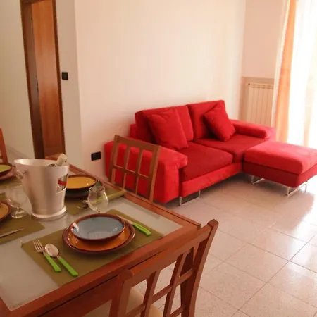 Apartman Naviglio House *